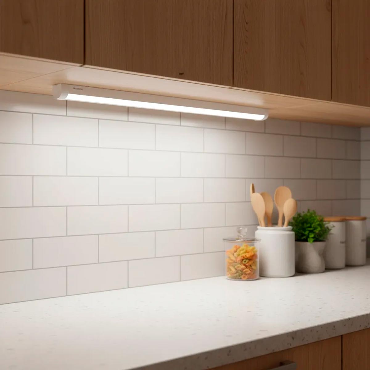 Gabinete Luminaria Tubo Led Transparente 1.2M 45W 8000K Con Driver WANERGY Ferreabasto