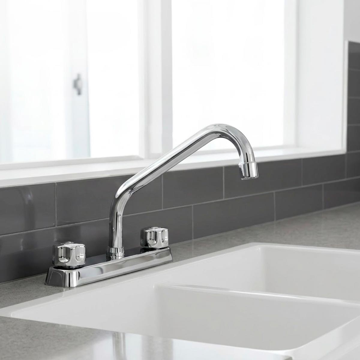 Mezcladora De 8" Para Fregadero Cubierta Y Manerales ABS Cuello De Acero Inoxidable Roalflux