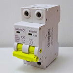 Interruptor Termomagnetico De 2 Polos 32A Riel Din 10kA