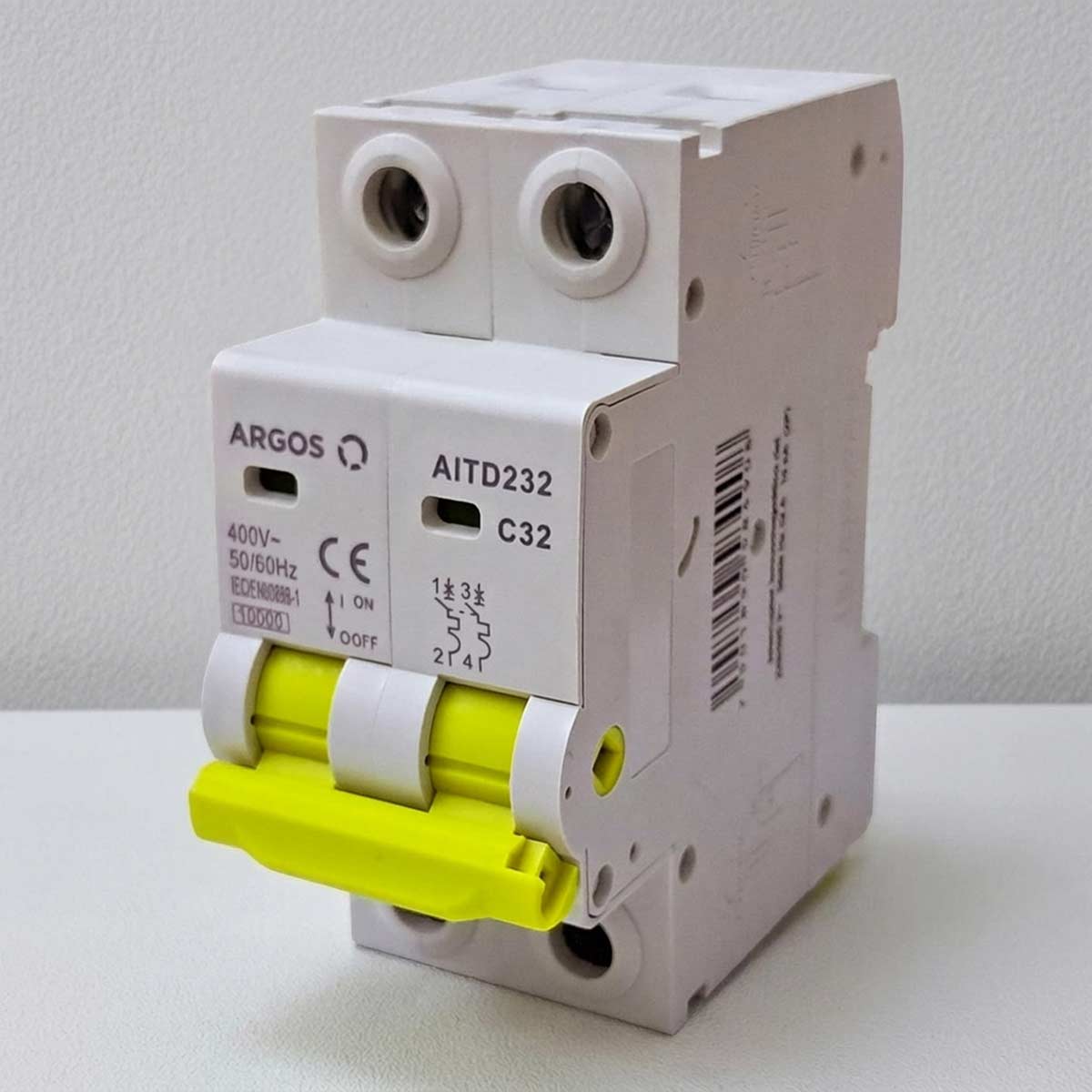 Interruptor Termomagnetico De 2 Polos 32A Riel Din 10kA