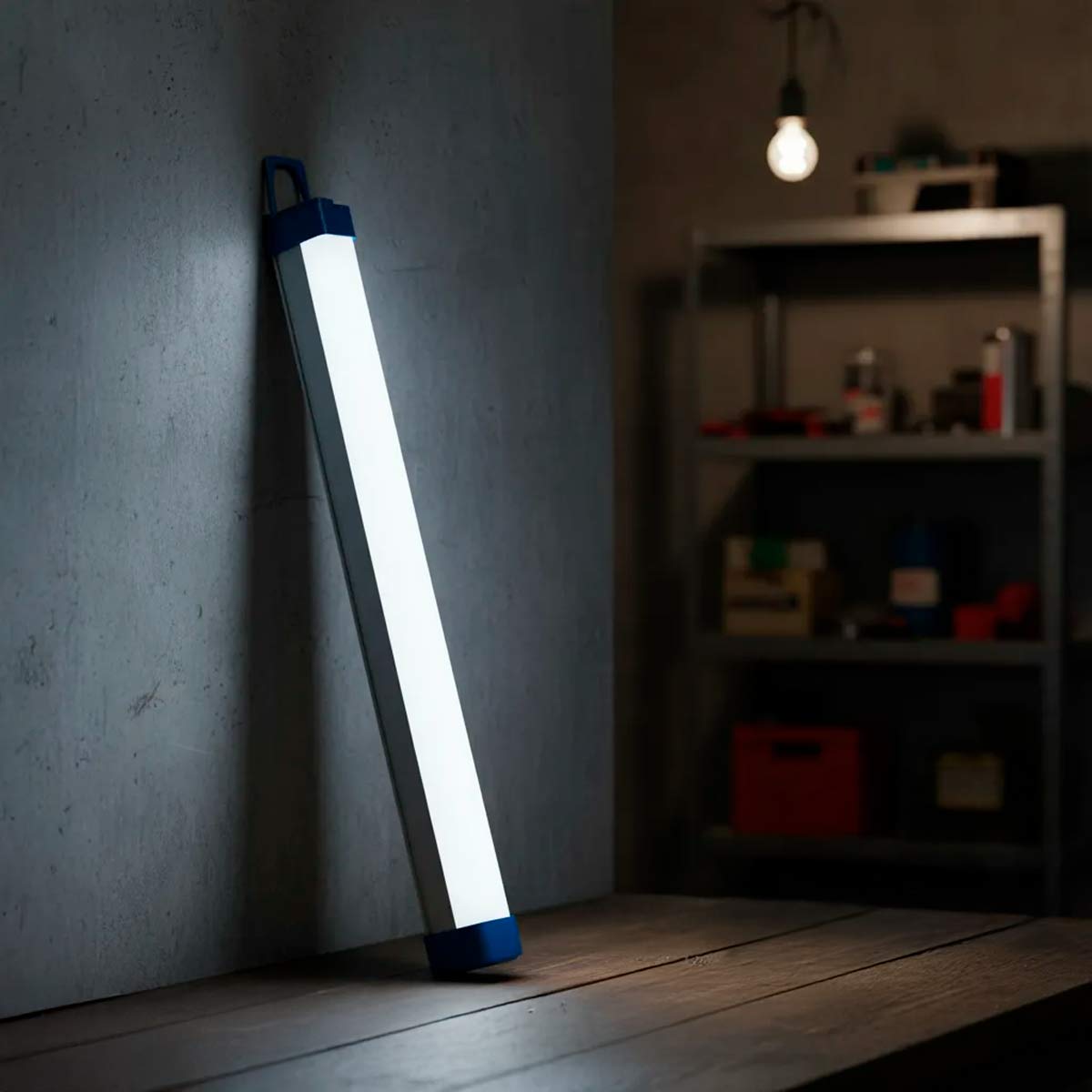 Tubo LED Regleta Recargable Emergencia 32W 8000K WANERGY Ferreabasto