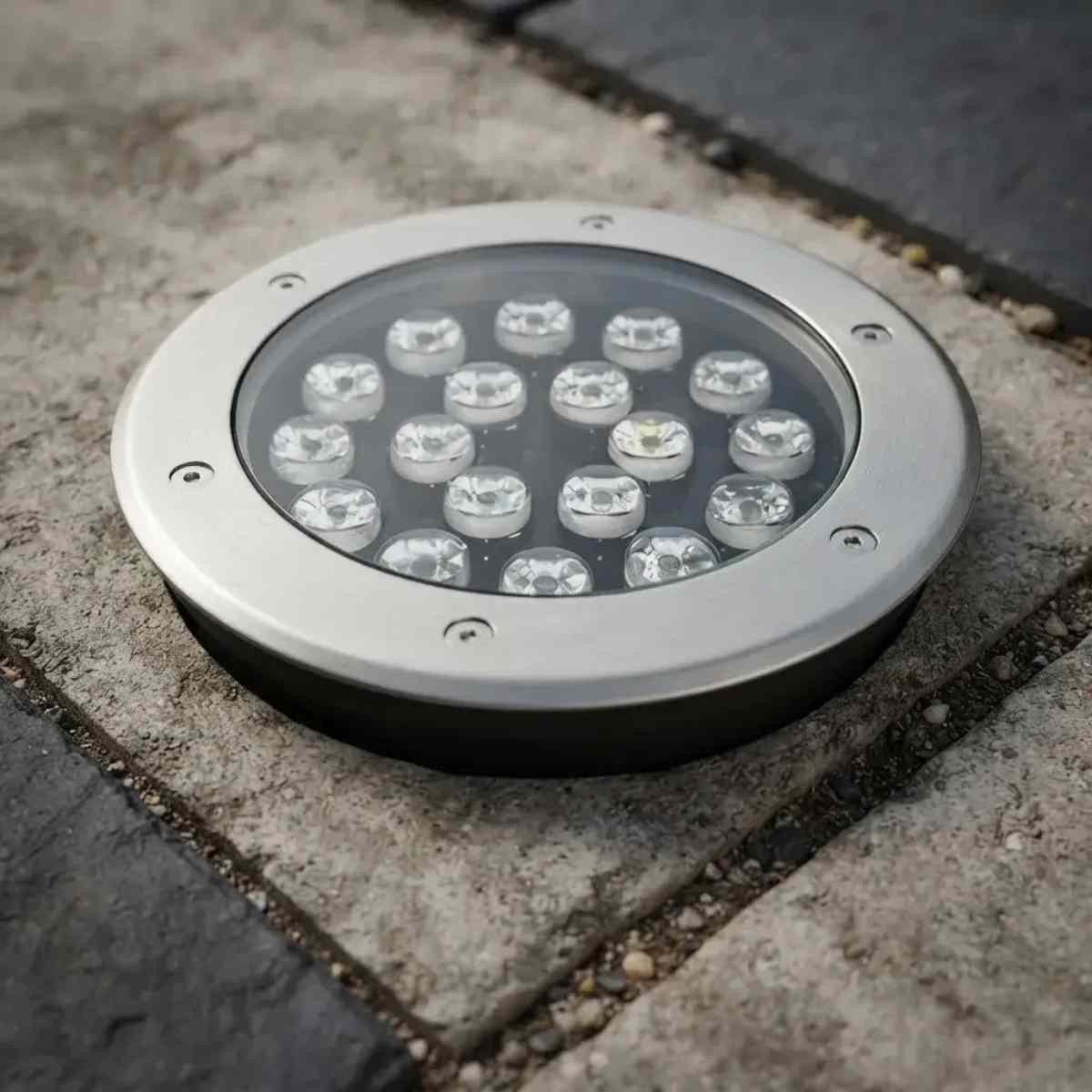 Luminario Led Empotrable Ext Piso Integrado 15W 3000K Boomer BOOMER Ferreabasto