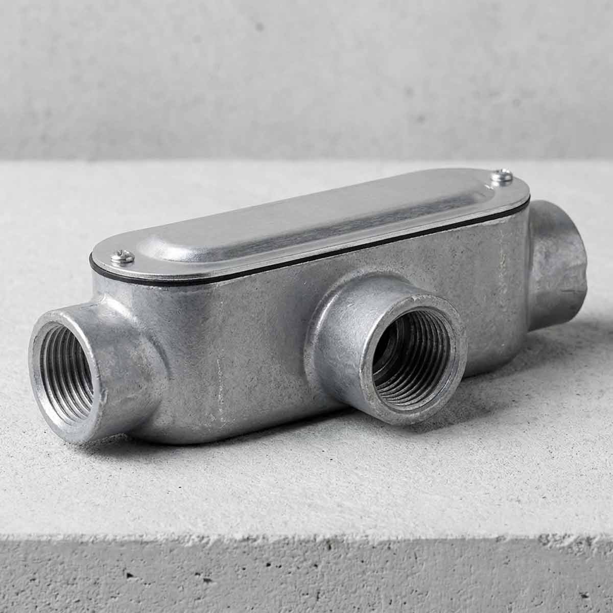 Condulet Tipo T100 De Aluminio De 1 Pulgada Gris Argos