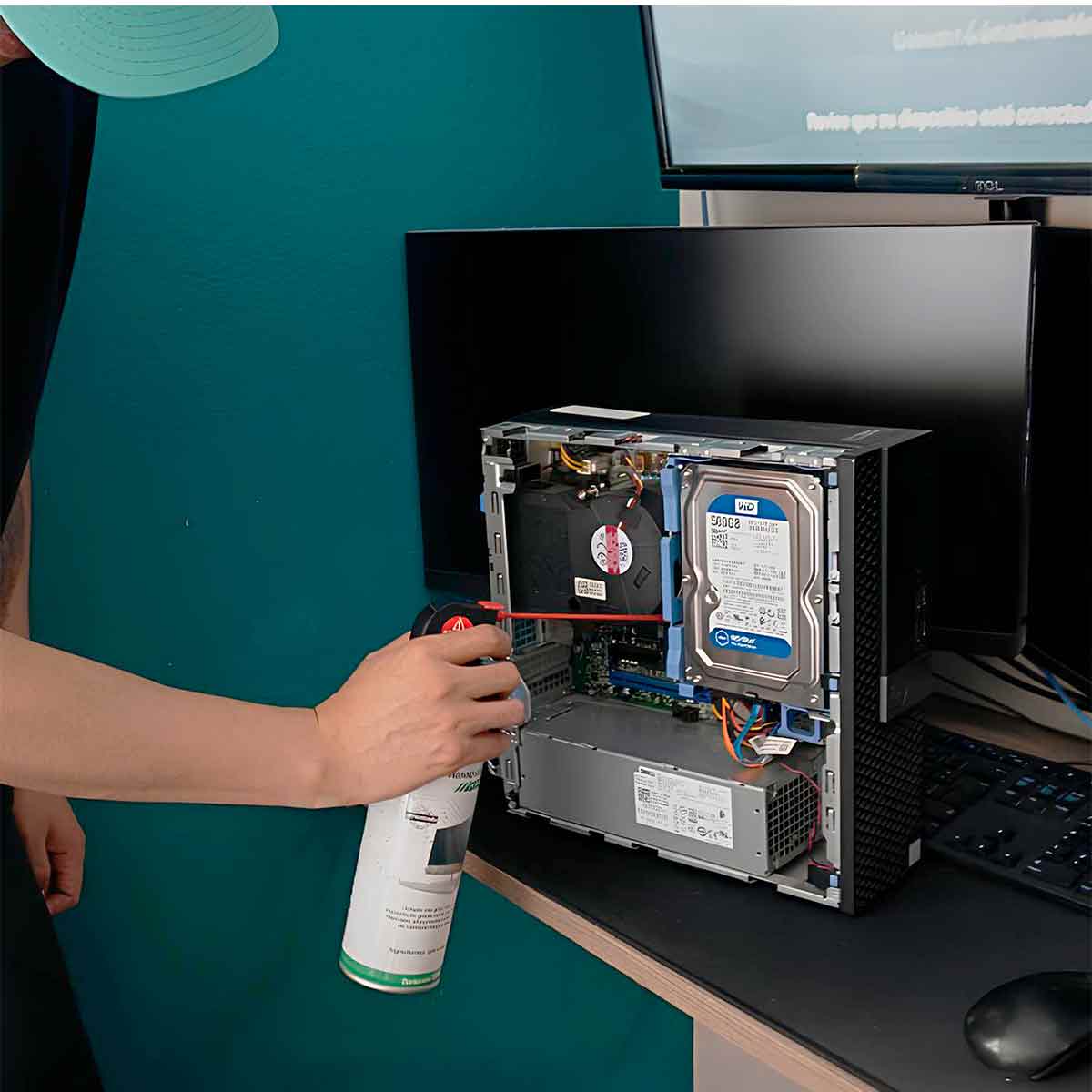 Aire Comprimido Removedor De Polvo Limpiador para PC y Electrónica 340 Grs VILCHES FERRETEROS, S.A. DE C.V. (LION TOOLS) Ferreabasto