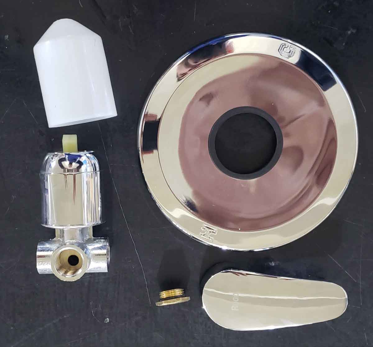 Mezcladora Monomando Para Regadera o Tina Cromo Rugo 34-MQ