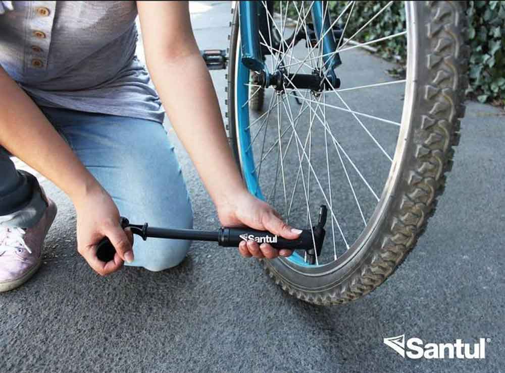 Mini Bomba De Aire Manual Santul 7827 20 cm Con Soporte Para Bicicleta SANTUL Ferreabasto